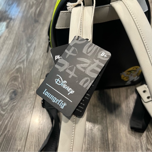 NWT! Disney Loungefly Halloween Mummy Goofy Glow In The Dark! - Picture 7 of 10